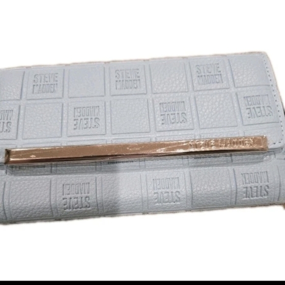 NWT Steve Madden Crossbody Bag & Wallet Set Baby Blue Embossed Logo Designer Y2K - Picture 7 of 14